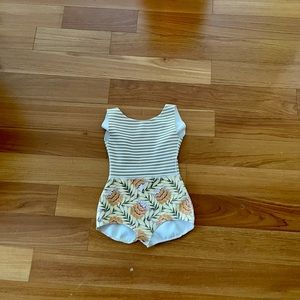 Seea Lido Onepiece Swimsuit Size Medium